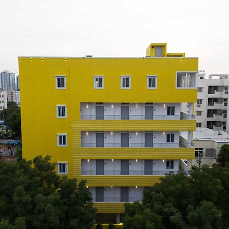 Yellow Bells Studios And Suites Gachibowli Exterior photo
