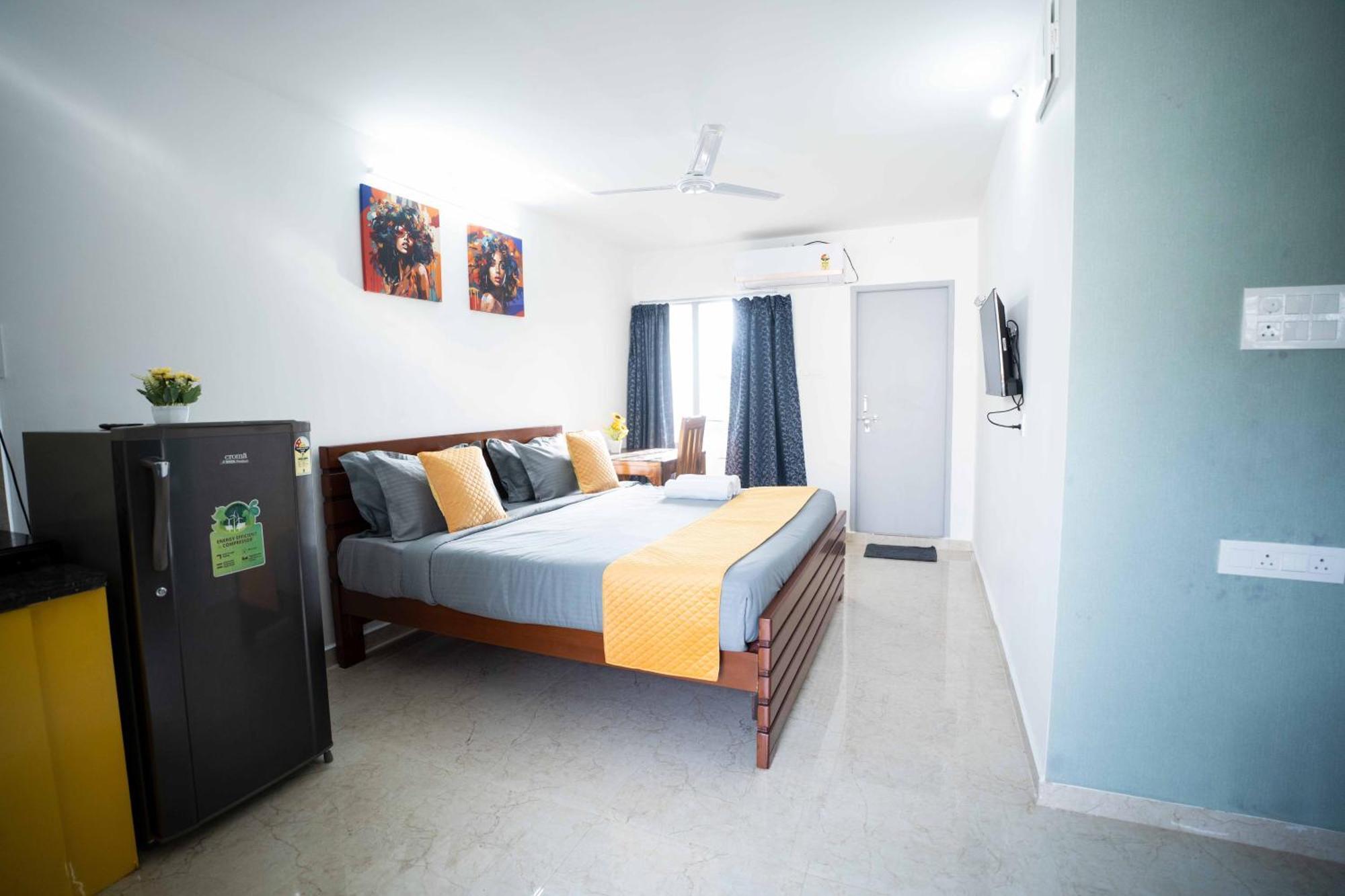 Yellow Bells Studios And Suites Gachibowli Exterior photo